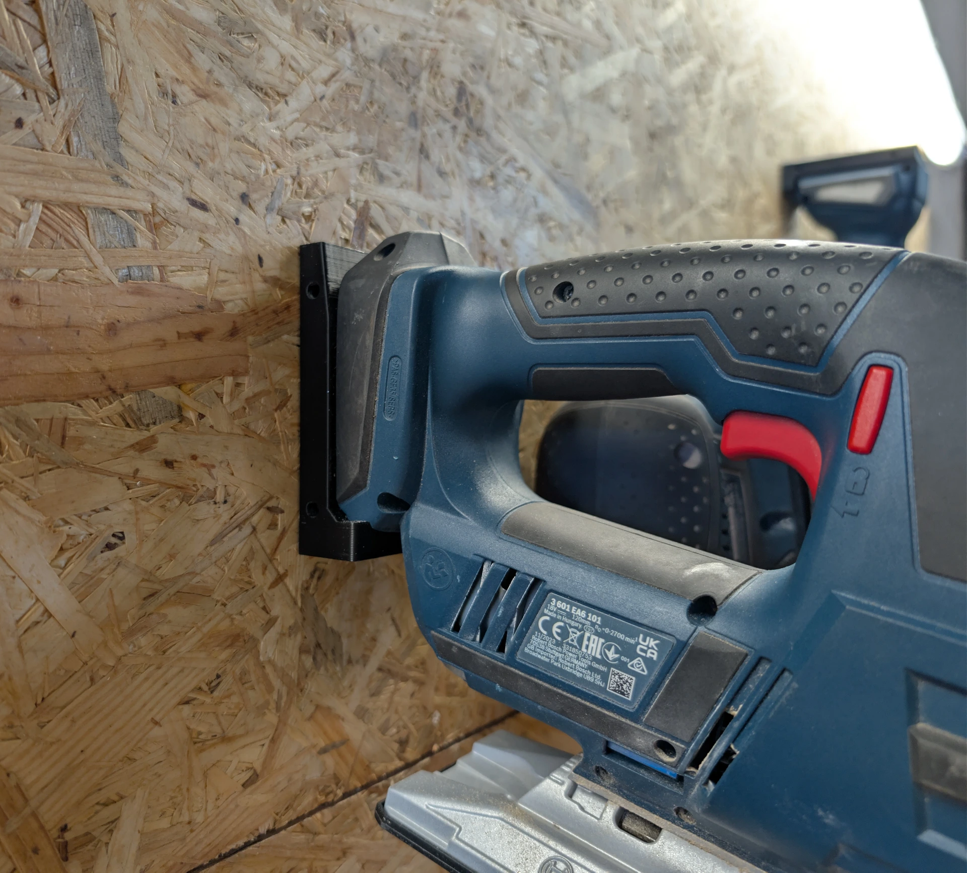 BOSCH 18V Geräte-Wandhalterung